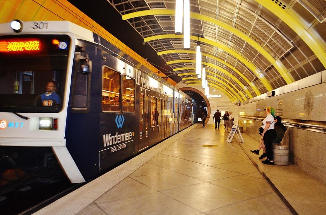 Beaverton Oregon Max Line to Portland - Oregon Zoo Light Rail Station Beaverton Oregon Max Line to Portland - Oregon Zoo Light Rail Station
