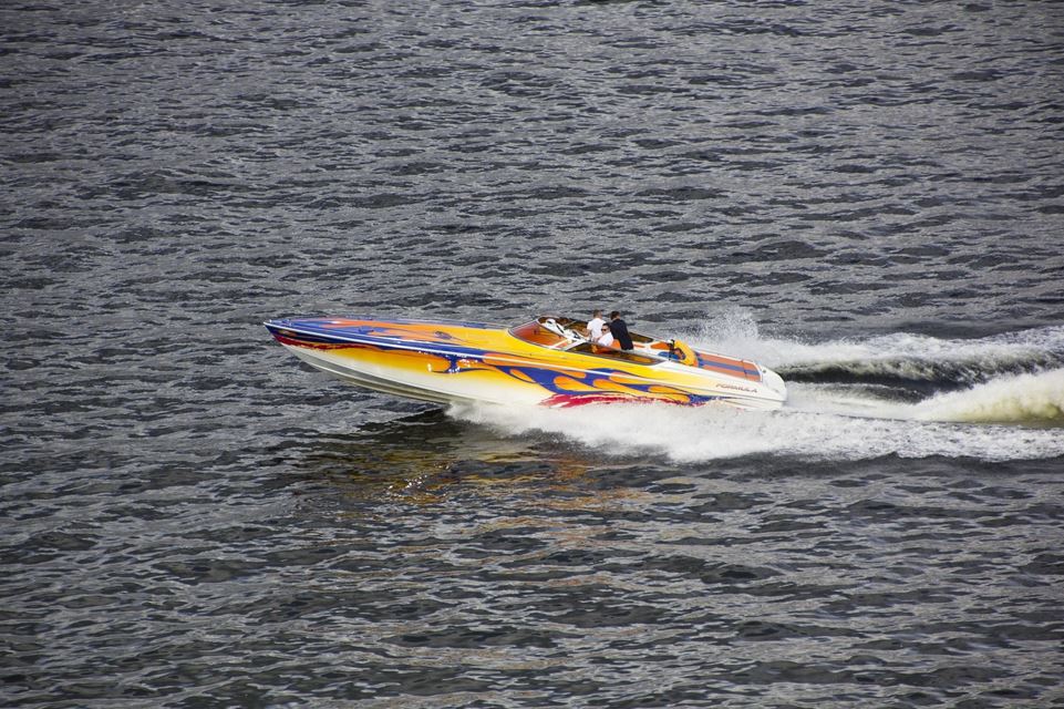 Speedboat Insurance Portland - JMI Insurance Oregon