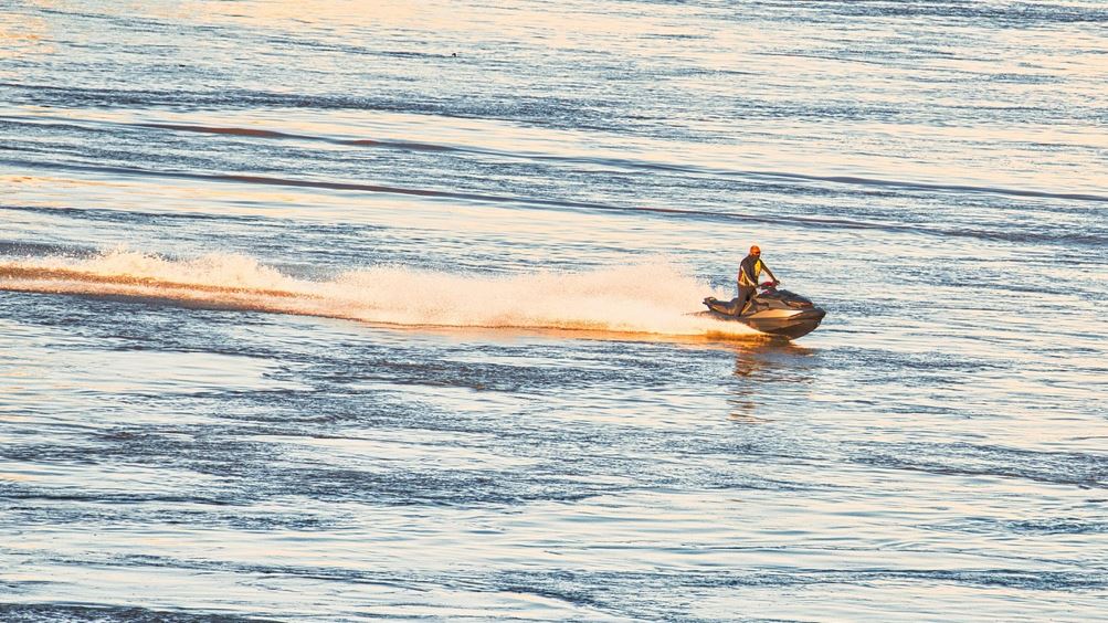 Wave Runner Insurance Oregon - JMI Insurance Beaverton